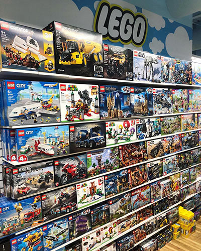 LEGO sets at Belle Hall's Wonder Works
