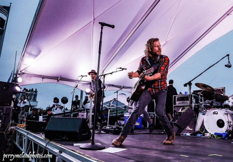 The Windjammer: Bud Light Seltzer Beach Stage May 11th performance by Dierks Bently