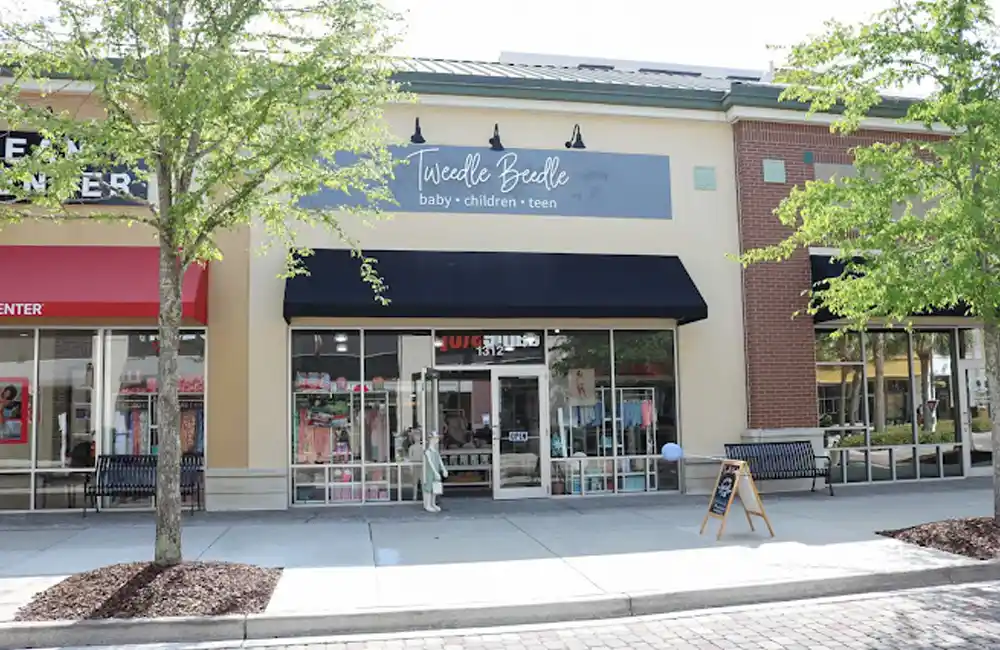 Tweedle Beedle in the Mount Pleasant Towne Centre storefront in Mount Pleasant, South Carolina