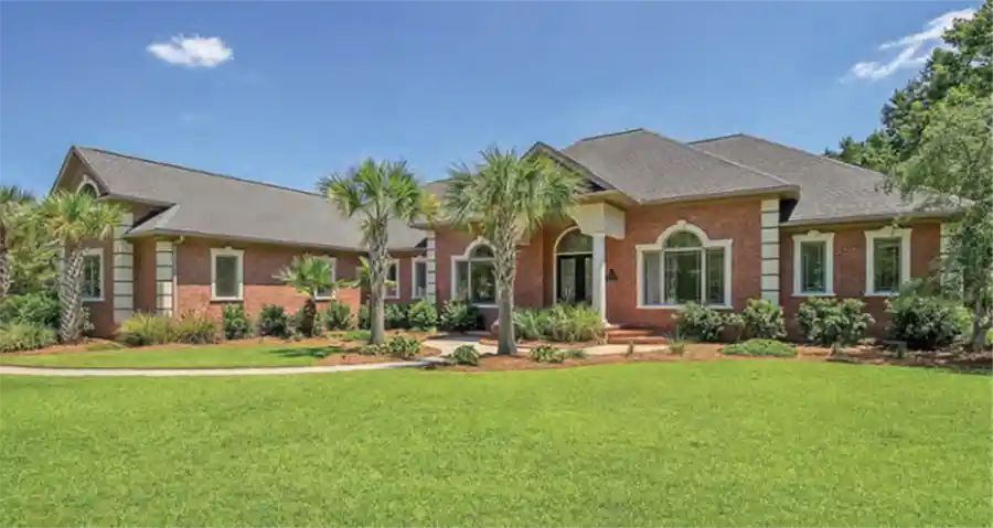 The Hunsicker home on Shell Ring Circle in Dunes West.