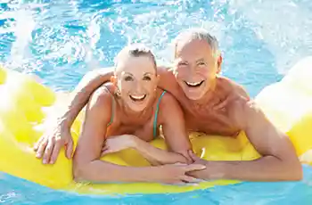 Seniors in the swimming pool