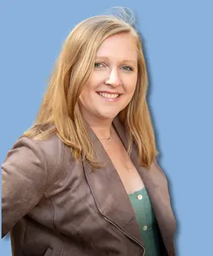 Bethany Long: Production Manager + Digital Designer
